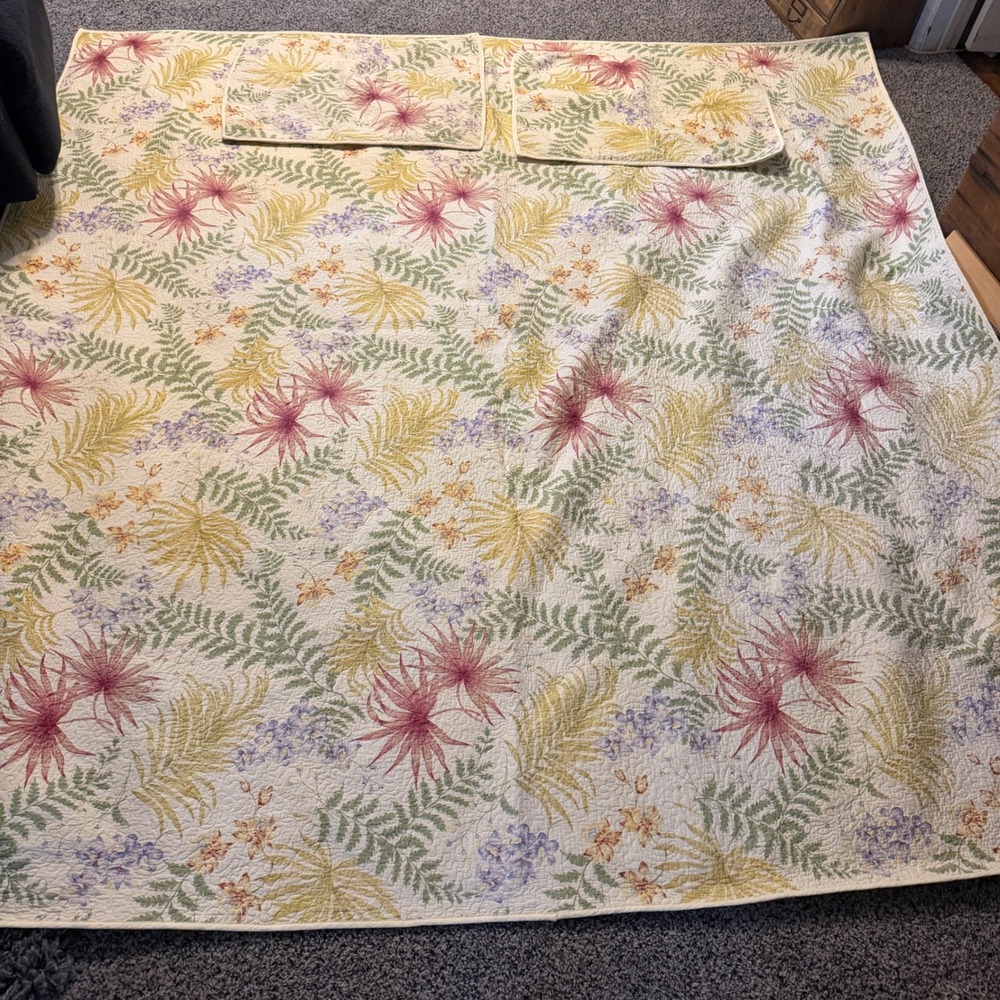 Botanical Floral Fern Quilt Set with 2 Pillow Shams Cotton Blend Cream Multi
